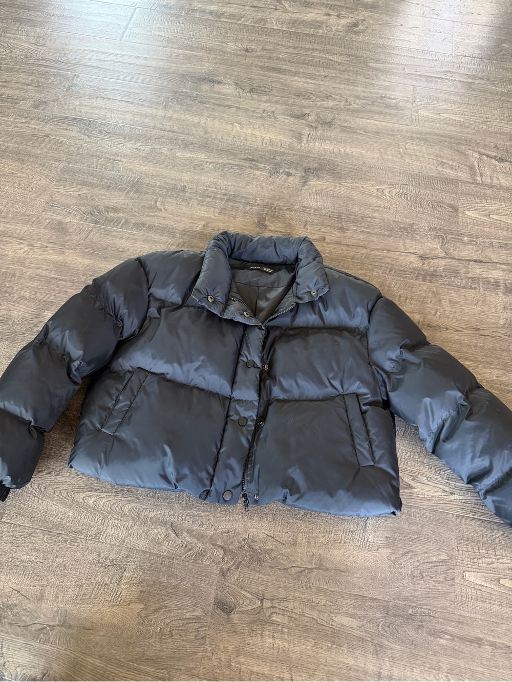 SHEIN Black Cropped Puffer Jacket